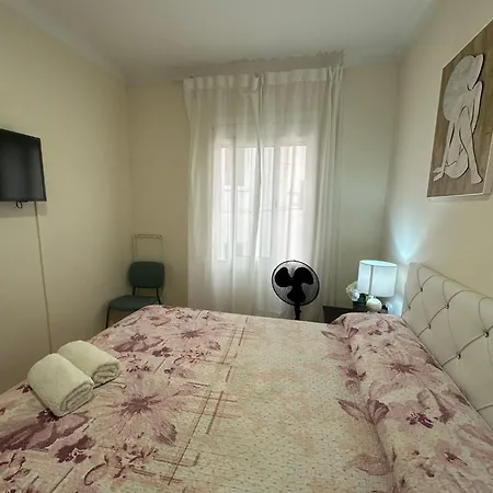 Aparthotel En La Calle Valencia *